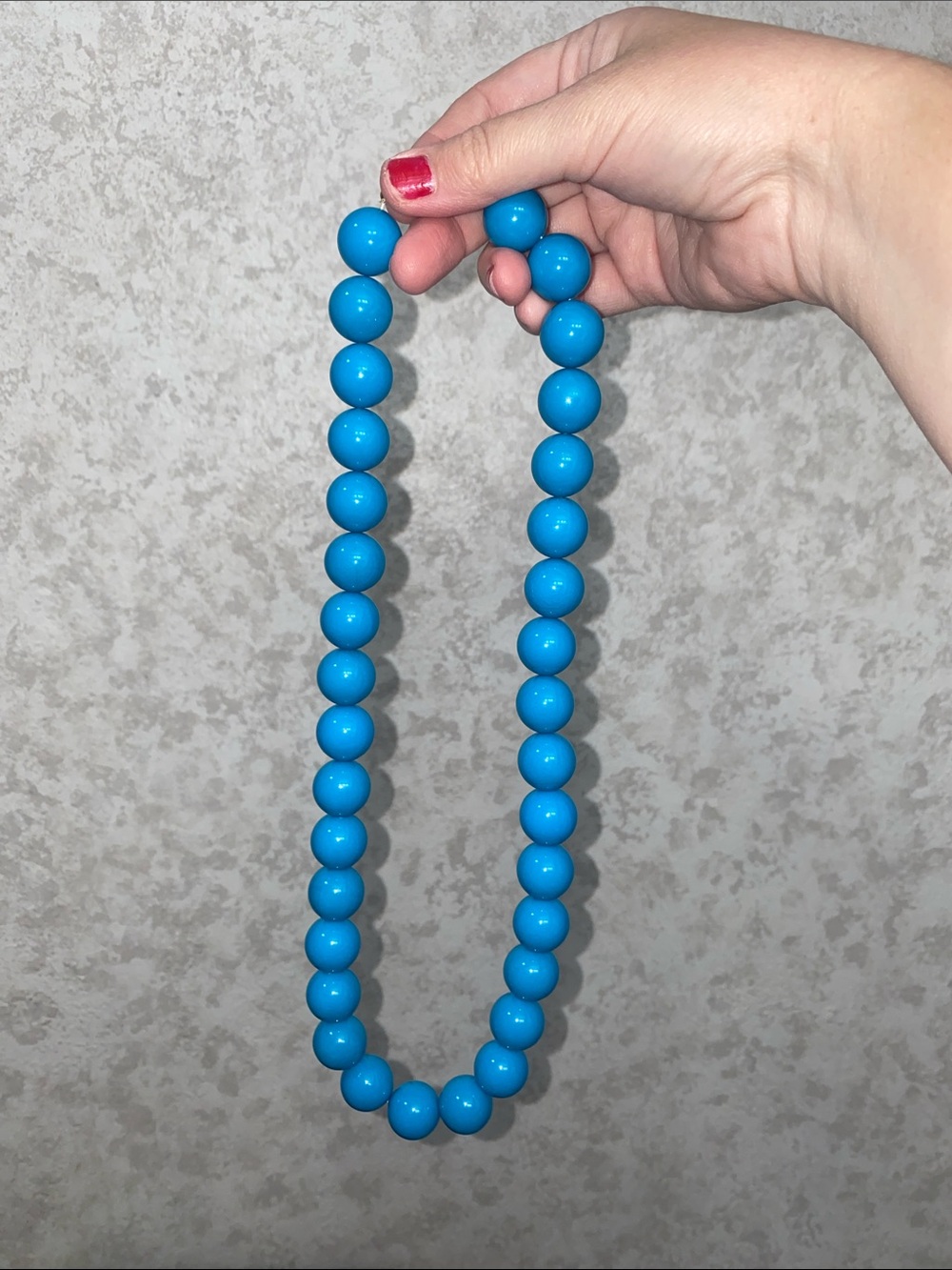 Bright Turquoise Vintage Beaded Necklace